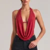 Zenna draperad cowl-top i körsbärsrött Zenna draperad cowl-top i körsbärsrött
