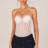 Zoa bandeau-korsetttop med snörning i ivory Zoa bandeau-korsetttop med snörning i ivory