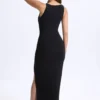 Zora Modal Plunge Cut-Out Maxiklänning i svart Zora Modal Plunge Cut-Out Maxiklänning i svart